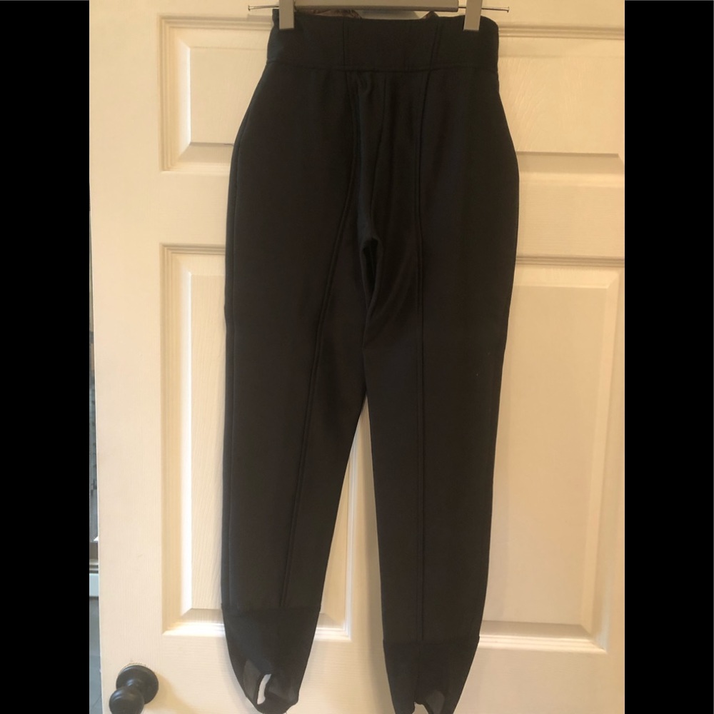 Descente Woman’s Ski Pants - Picture 2 of 16